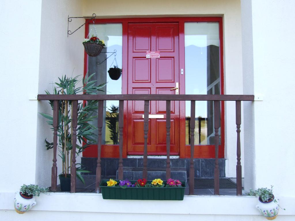 The Curragh Country House Accommodation Newbridge  Dış mekan fotoğraf