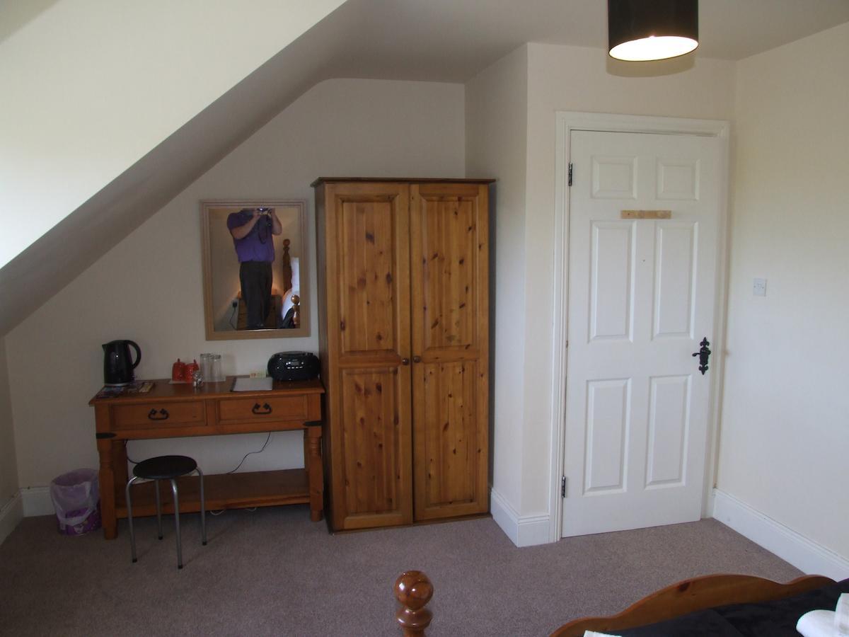 The Curragh Country House Accommodation Newbridge  Oda fotoğraf